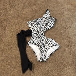 NWT bathing suit